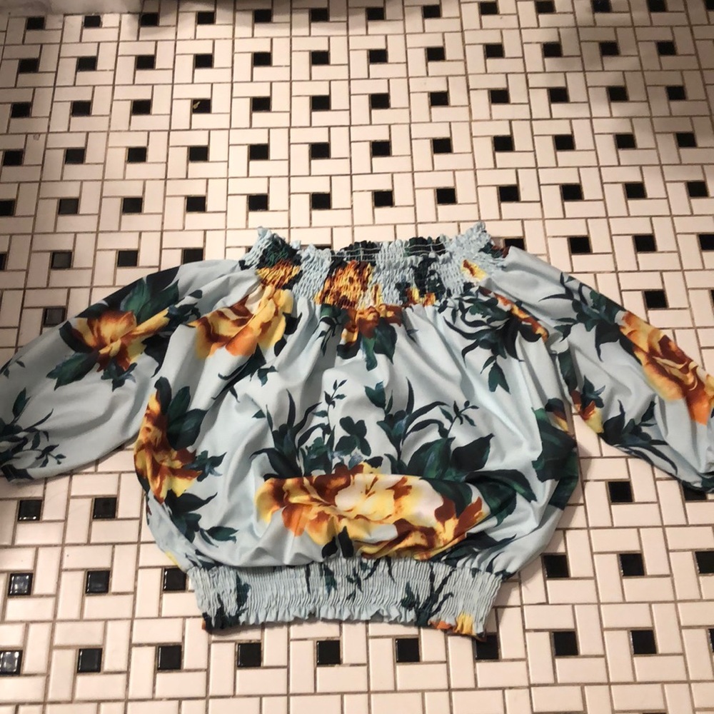 off the shoulder Hawaiian/Flower pattern shirt